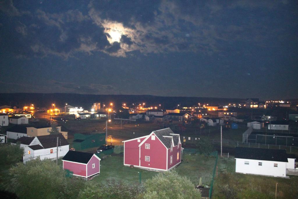 Annies Landing Hotel Bonavista Exterior photo